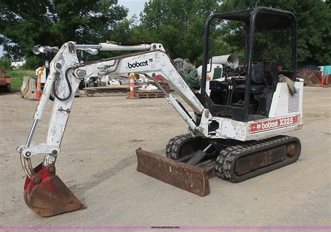 bobcat 320 excavator|bobcat x325.